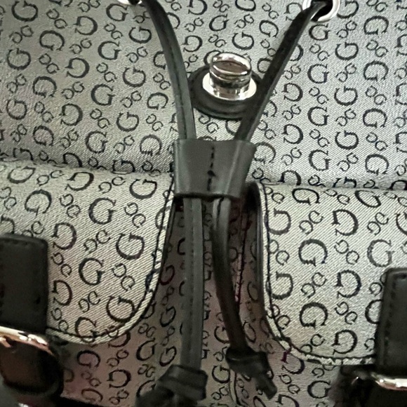 GUESS Black and Grey Faux Leather Signature Logo Casual Drawstring Backpack Bag - Picture 6 of 13